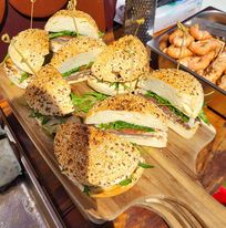 343075966_1613585022420453_2215573986384962854_n